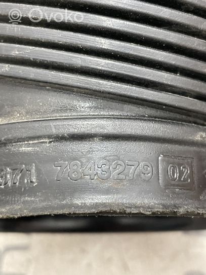 BMW 5 F10 F11 Część rury dolotu powietrza 7843279