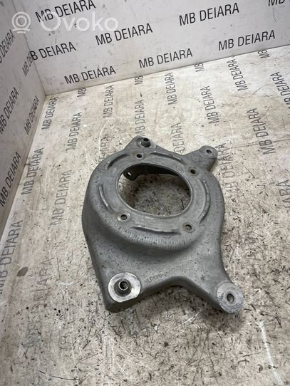 Porsche Macan Supporto di montaggio della molla elicoidale 95B412384