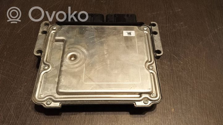 Citroen C4 Grand Picasso Sterownik / Moduł ECU 0281031864