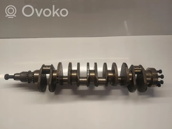 BMW 8 E31 Crankshaft 775363