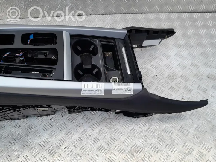 BMW X6 F16 Center console 9252117