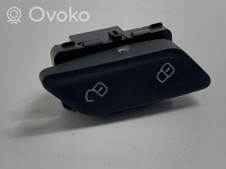 Volkswagen Golf VII Central locking switch button 5G0962125A