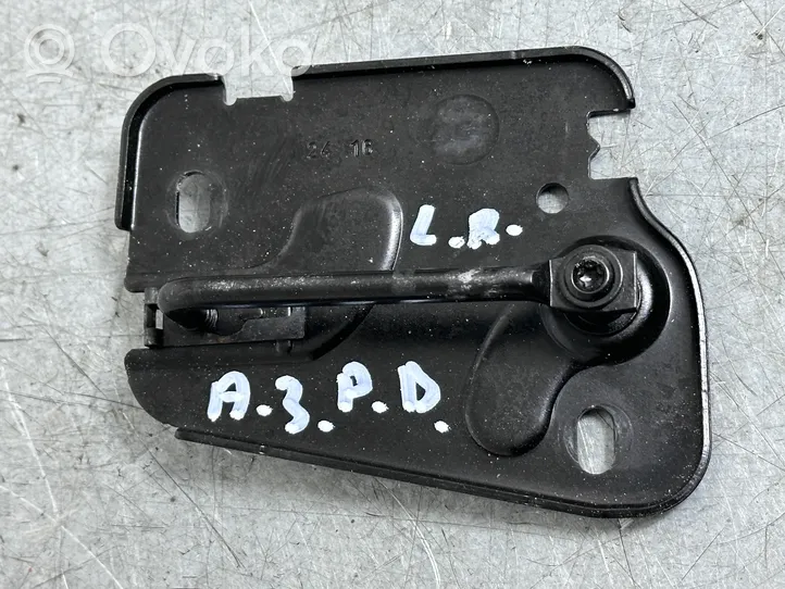 Audi A3 S3 8V Anello/gancio chiusura/serratura del vano motore/cofano 8V0823186B