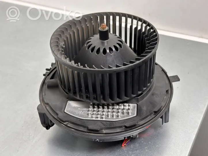 Volkswagen Golf VII Ventola riscaldamento/ventilatore abitacolo 5Q0907521E