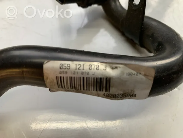 Audi Q5 SQ5 Engine coolant pipe/hose 059121070J