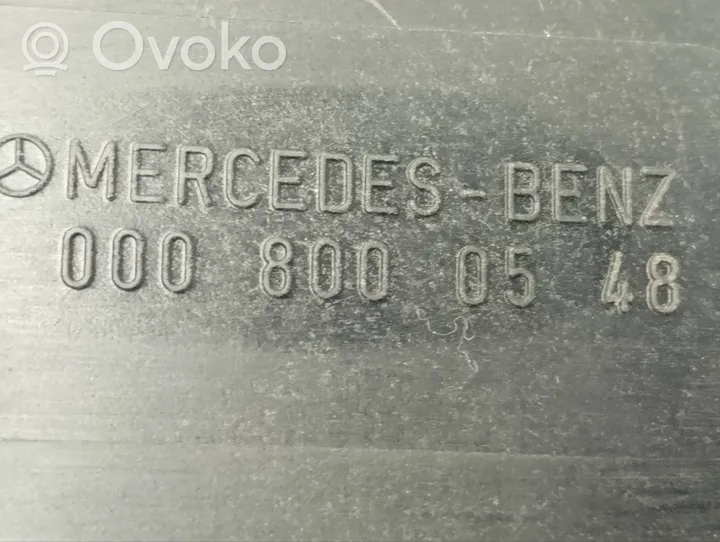 Mercedes-Benz E W124 Keskuslukituksen alipainepumppu 0008000548