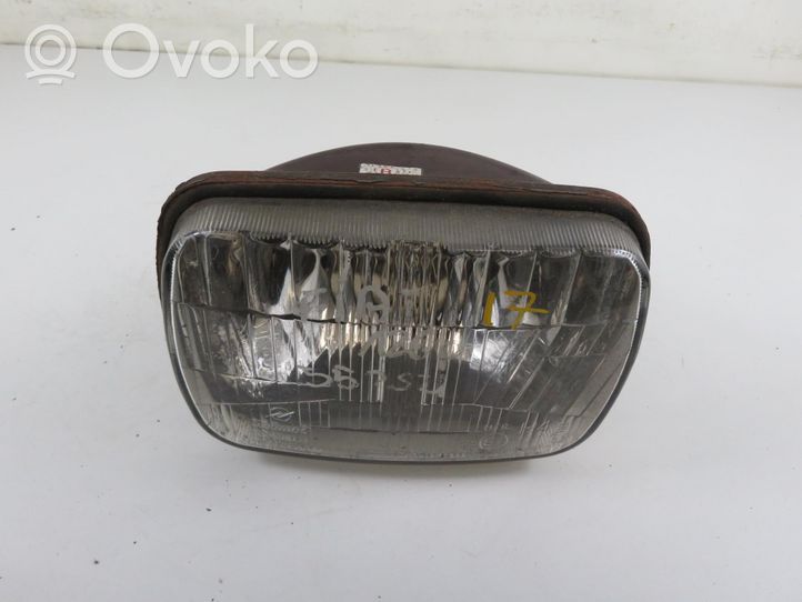 Fiat 126 Lampa przednia 