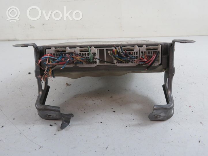 Toyota Corolla Verso E121 Komputer / Sterownik ECU silnika 