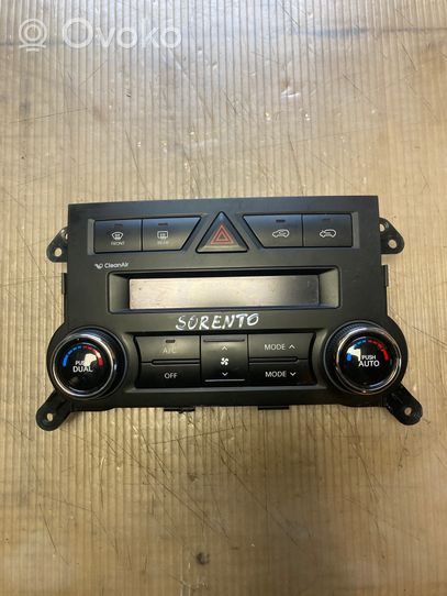 KIA Sorento Climate control unit 972502P681