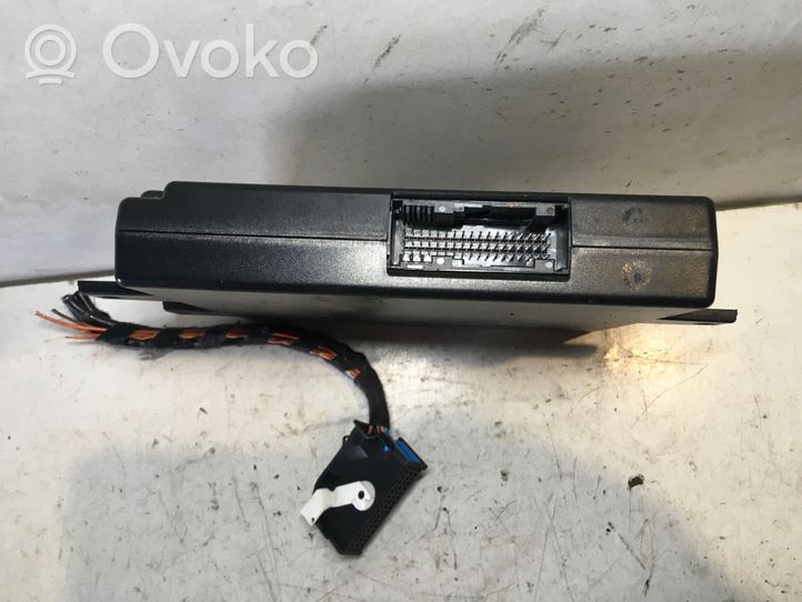 Skoda Superb B6 (3T) Bluetooth control unit module 5K0035730E