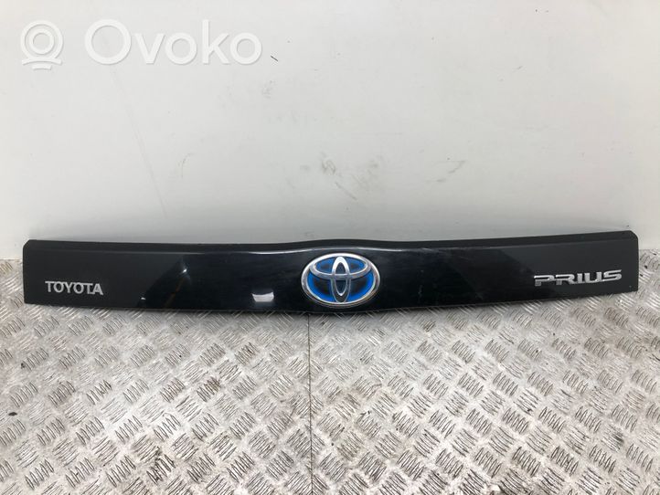 Toyota Prius (XW30) Takaluukun rekisterikilven valon palkki 