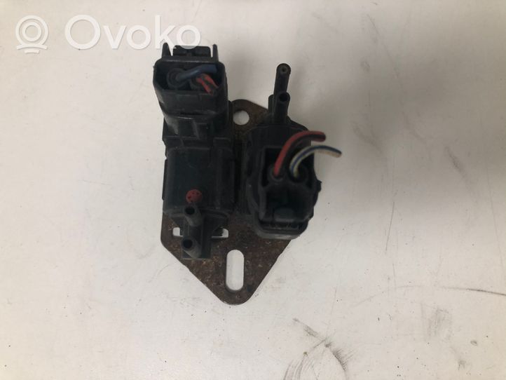 Mazda 323 F Turboahtimen magneettiventtiili K5T44094