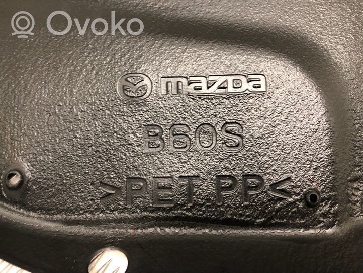 Mazda 3 III Garniture, revêtement de coffre B60S
