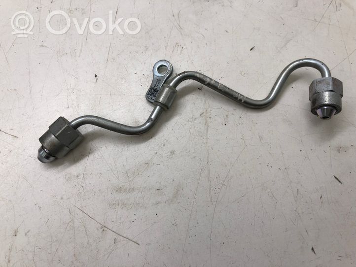 Mazda 3 III Tuyau d'alimentation conduite de carburant PE01