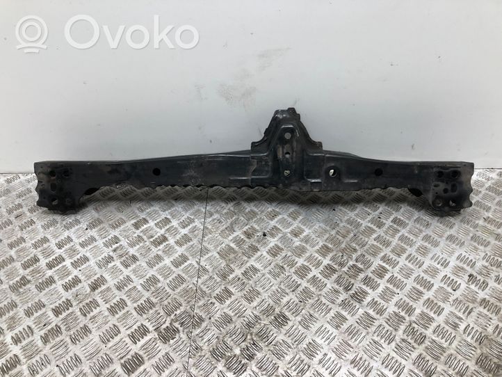 Toyota Avensis T270 Poprzeczka zderzaka przedniego 