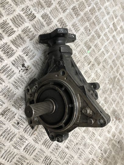 Nissan Qashqai Pavarų dėžės reduktorius (razdatkė) 067022