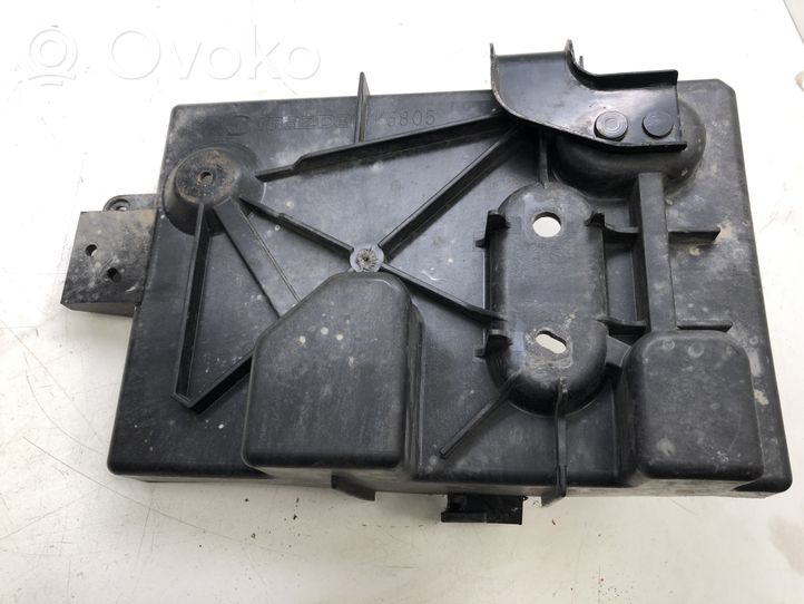 Mazda CX-7 Boîte de batterie K6805