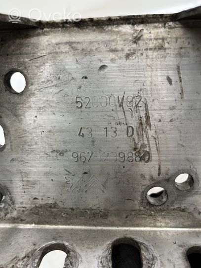 Citroen C4 Grand Picasso Odbój / Amortyzator zderzaka przedniego 9675239880