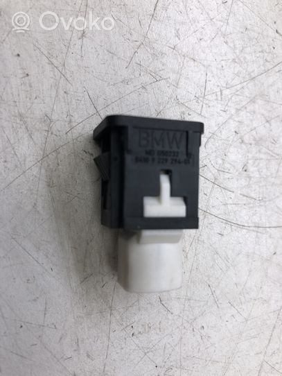 BMW 1 F20 F21 Connettore plug in USB 8410922929401