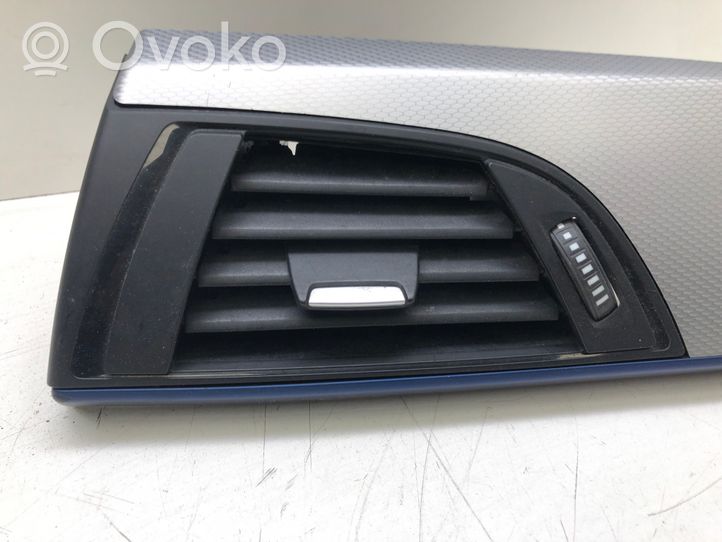 BMW 1 F20 F21 Dashboard side air vent grill/cover trim 920535507