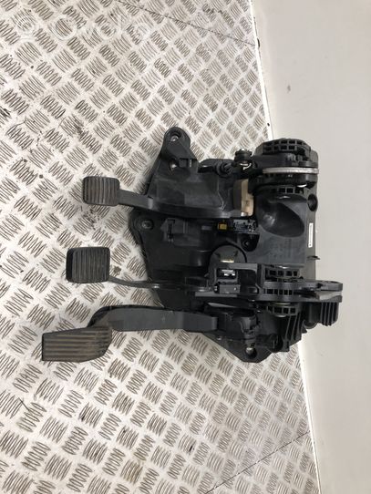 Jeep Renegade Assemblage pédale 51830252