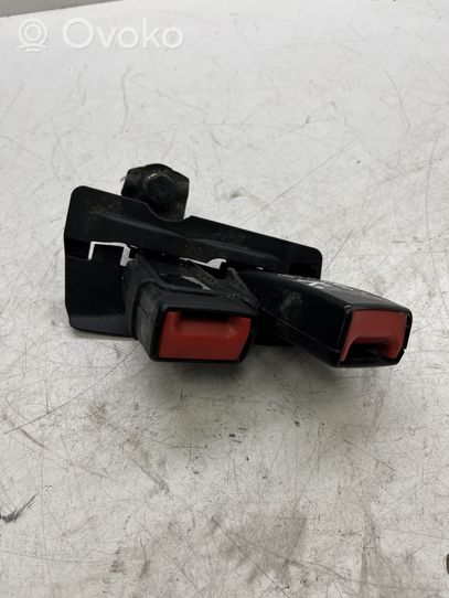 Audi A4 S4 B8 8K Middle seatbelt buckle (rear) 8K0857797