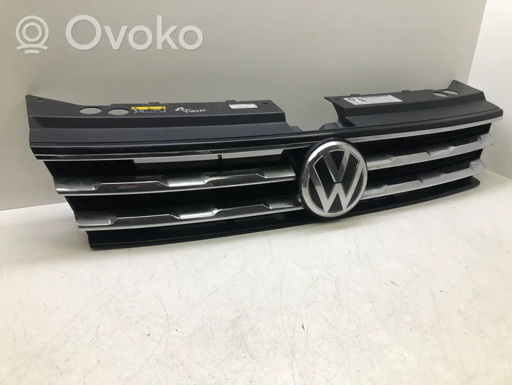 Volkswagen Tiguan Allspace Etupuskurin ylempi jäähdytinsäleikkö 5NN853653A