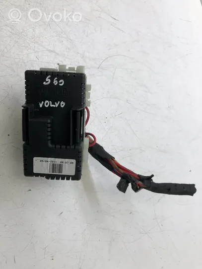 Volvo S60 Fuse module 