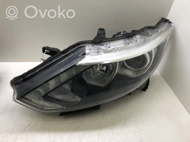 Nissan Qashqai Priekinis žibintas 10018014