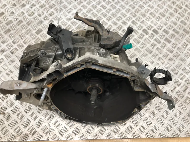 Nissan Qashqai Boîte de vitesses manuelle à 6 vitesses 320104EA0B