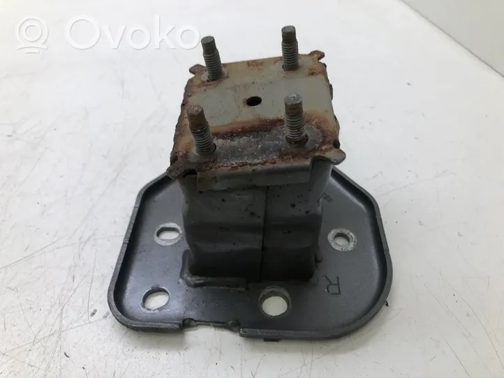 Nissan Qashqai Odbój / Amortyzator zderzaka tylnego 852104EA0A