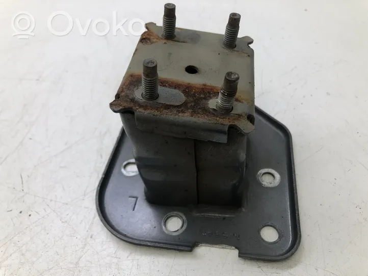 Nissan Qashqai Odbój / Amortyzator zderzaka tylnego 852114EA0A