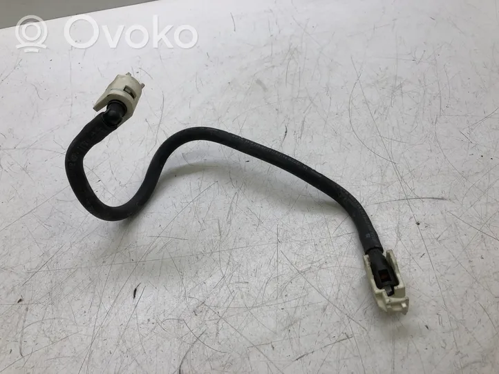 Honda CR-V Tuyau d'alimentation conduite de carburant 