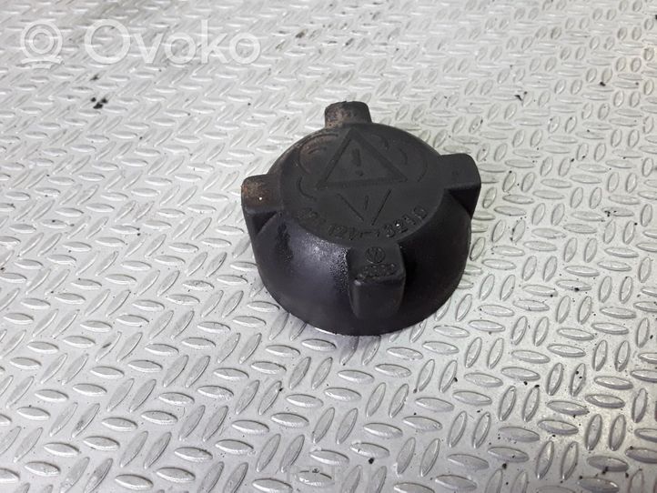 Volkswagen I LT Coolant expansion tank/reservoir cap 171121321D