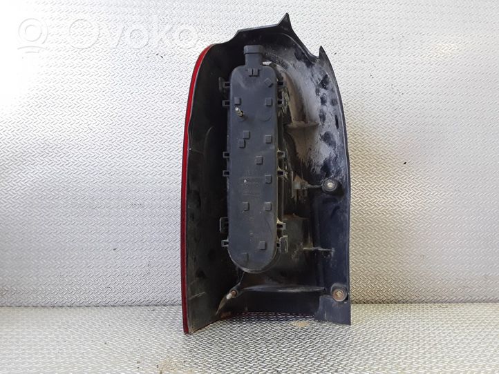 Opel Sintra Lampa tylna 10406614