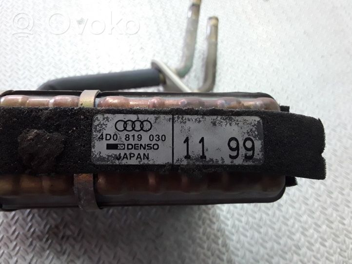 Audi A8 S8 D2 4D Radiatore riscaldamento abitacolo 4D0819030