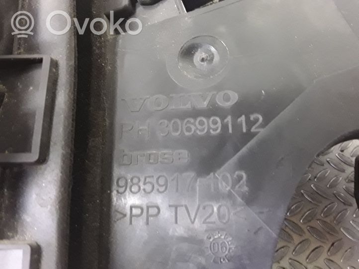 Volvo V50 Bumper support mounting bracket corner 30699112