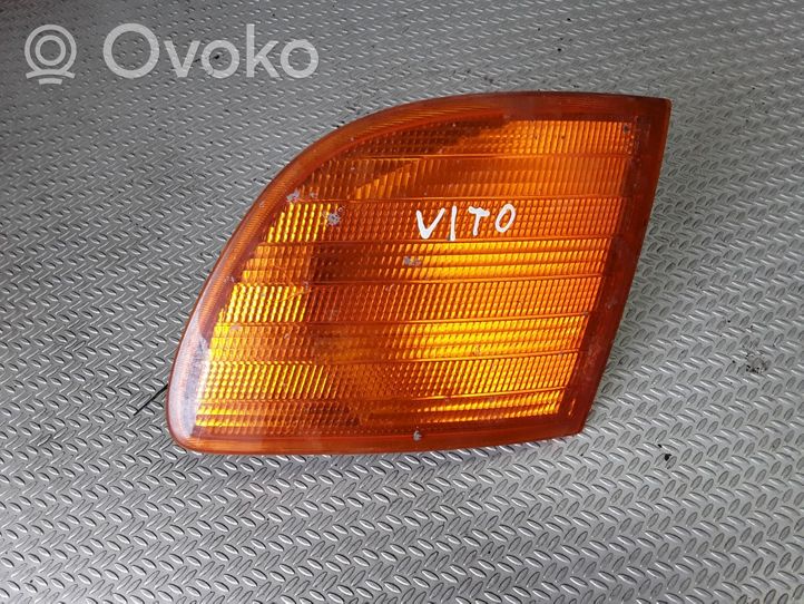 Mercedes-Benz Vito Viano W638 Indicatore di direzione anteriore 6388200021K3