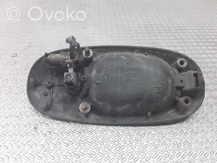 Chrysler Voyager Takaoven ulkokahva 4675843C