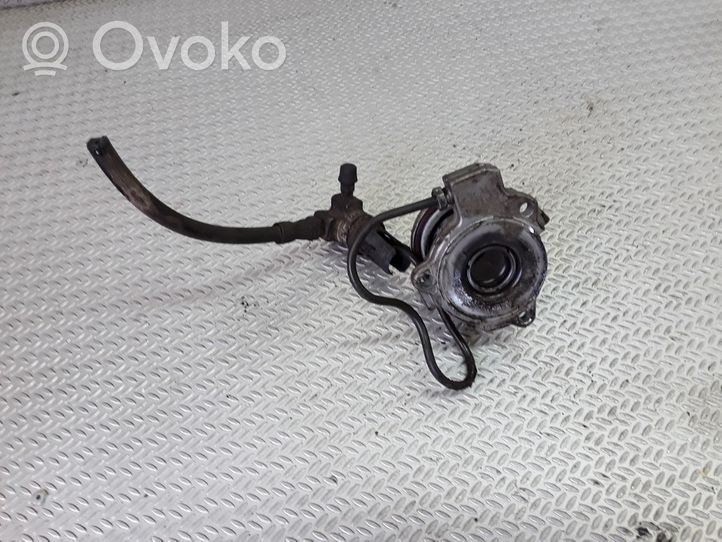 Opel Astra G Cylindre récepteur d'embrayage 