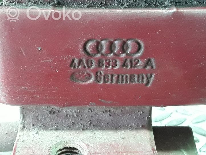 Audi A4 S4 B5 8D Cerniera inferiore della portiera posteriore 4A0833412A