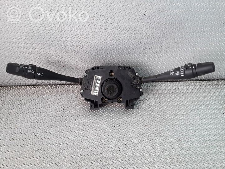 Nissan Almera Tino Leva/interruttore dell’indicatore di direzione e tergicristallo 54354608