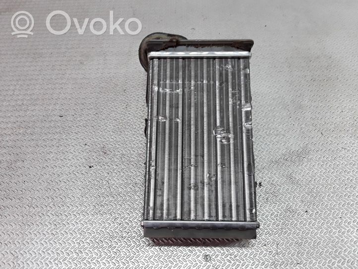 Audi A4 S4 B5 8D Radiateur de chauffage 893819031D