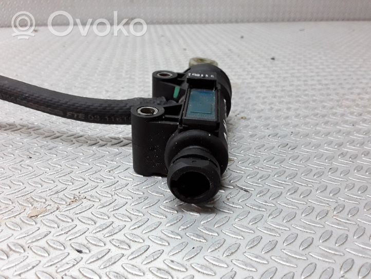 BMW X5 E53 Główny cylinder sprzęgła 21526758822