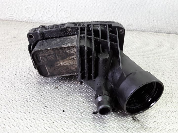 BMW 3 F30 F35 F31 Supporto di montaggio del filtro dell’olio 8507626