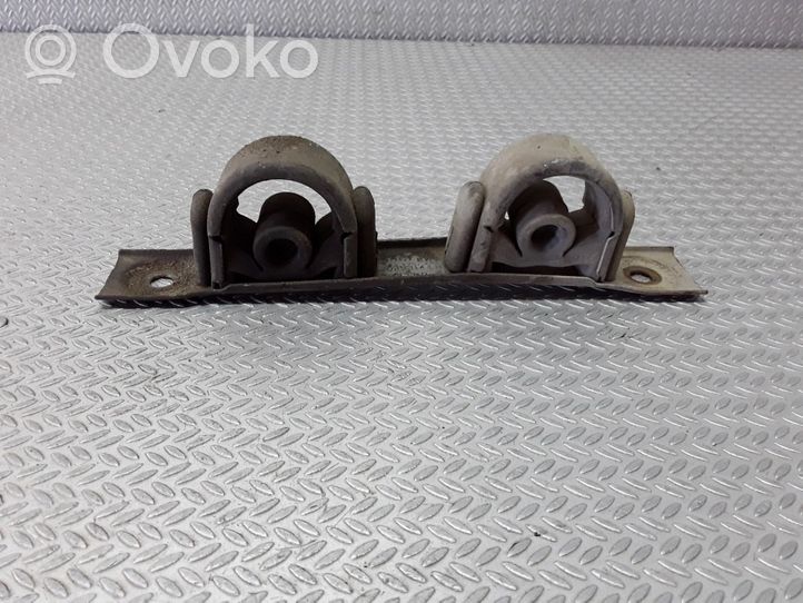 Audi A3 S3 8L Staffa/supporto di montaggio della marmitta J0253144H