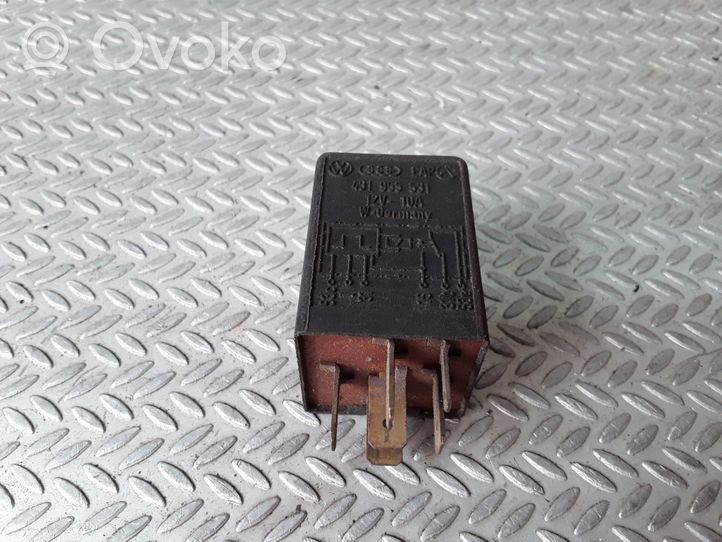 Audi 80 90 B3 Window wiper relay 431955531