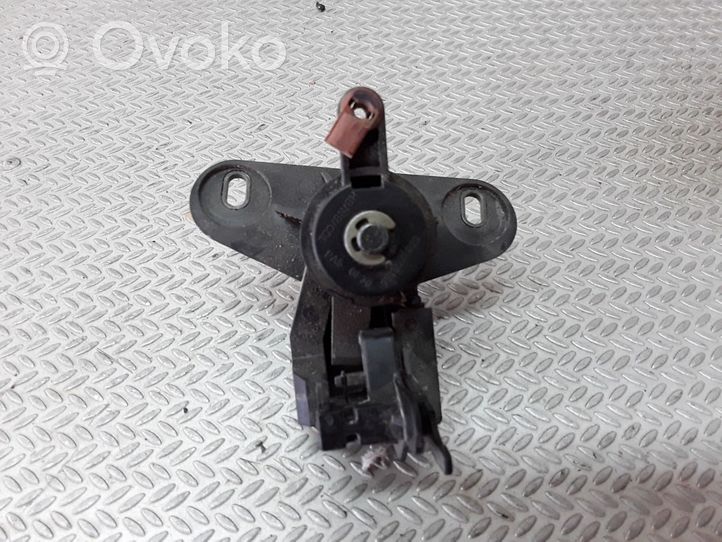 Opel Astra G Takaluukun ulkopuolinen lukko 791300023