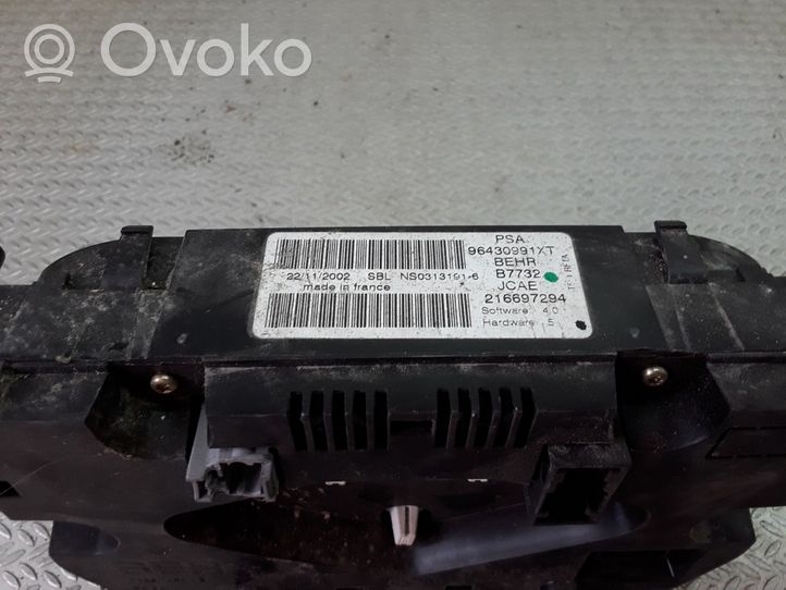 Peugeot 307 Climate control unit 96430991XT