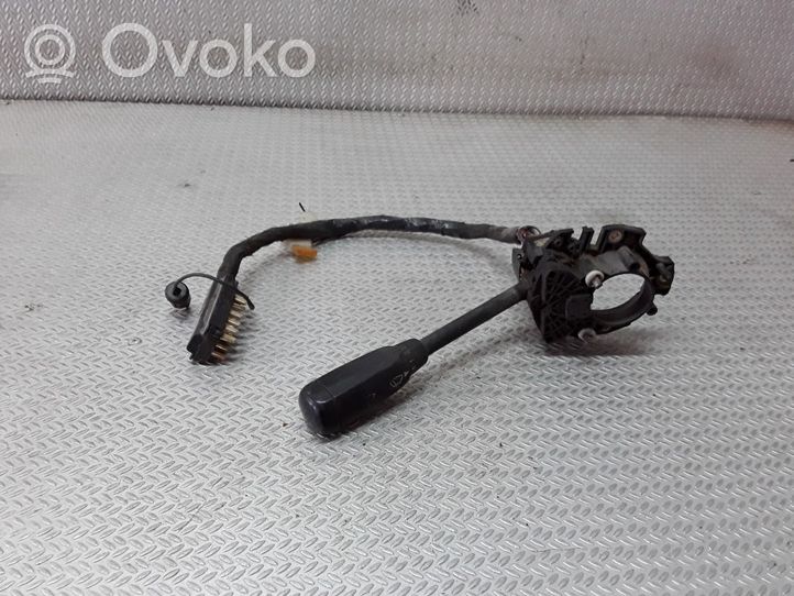 Mercedes-Benz E W124 Leva/interruttore dell’indicatore di direzione e tergicristallo 1245400745